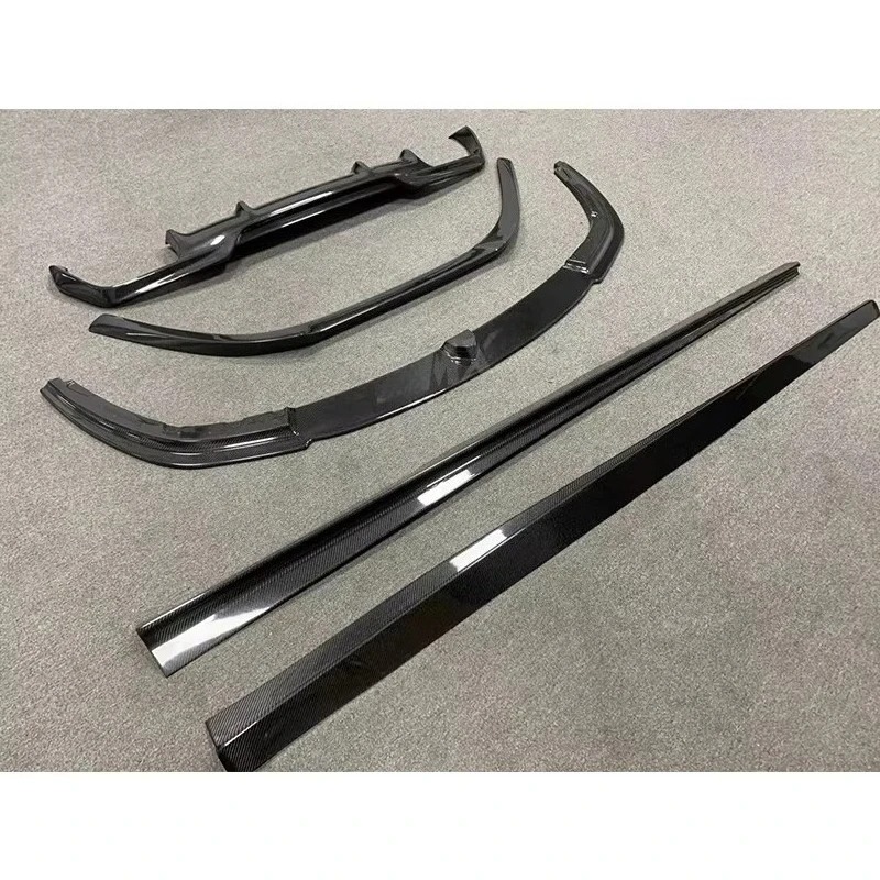AC Style Carbon Fiber Body Kit for  M8 F91 Exterior Accessories with Side Skirts Rear Spoiler Front Lip Rear Diffuser